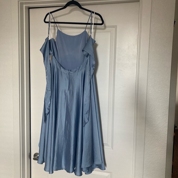 Lulu's Days Like Today Satin Asymmetrical Sleeveless Tie-Back Midi Dress - Picture 5 of 5